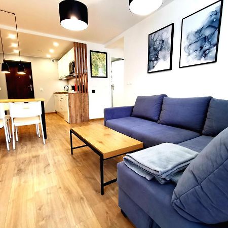 Apartament Z Widokiem Na Park Polanica-Zdroj Bagian luar foto